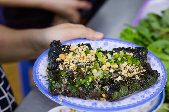 Private Street Food Evening Walking Tour in Ho Chi Minh City - Food Safety and Comfort: What’s Built In