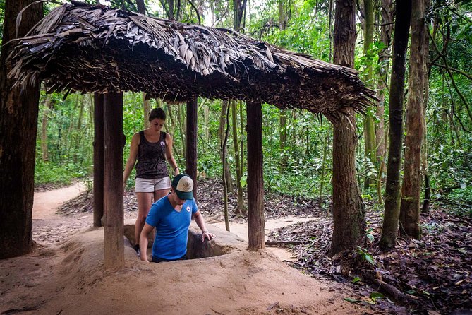 Private Tour to Explore Cu Chi Tunnels and Mekong Delta - Vinh Trang Temple: a calm stop with real atmosphere