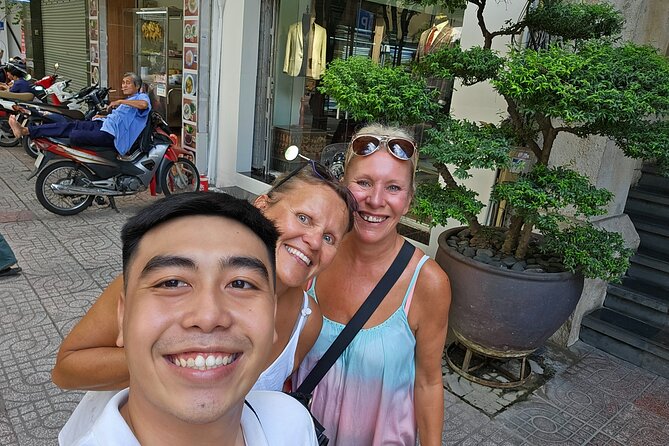 Private Walking Half Day Tour in Ho Chi Minh City - Saigon Central Post Office: The Architecture Plus the The Stories