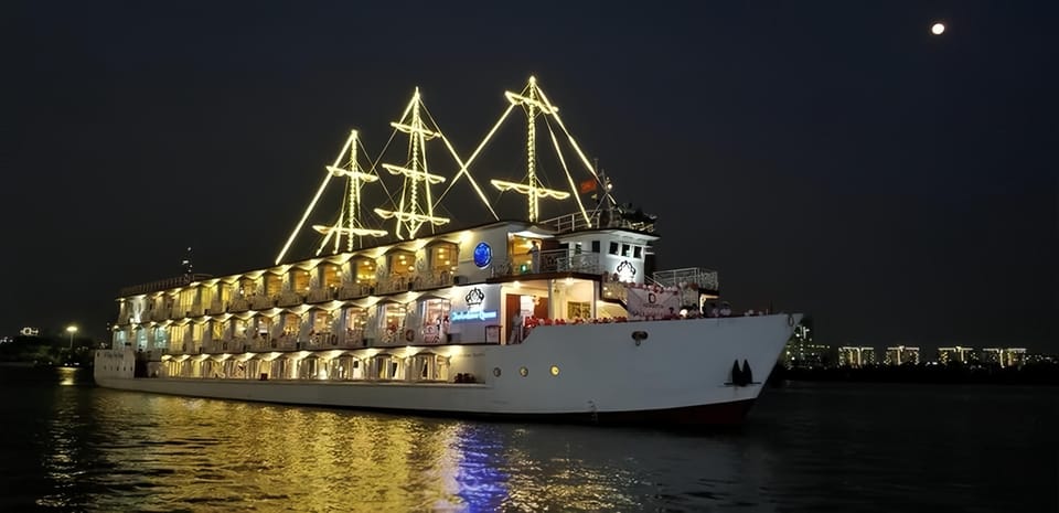 Saigon Dinner On Cruise Tour With Private Table - Guide languages, and how to protect your communication
