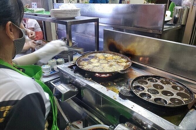 Saigon Evening Walking Street Food Tour - Who this tour suits best (and who might feel it’s not for them)