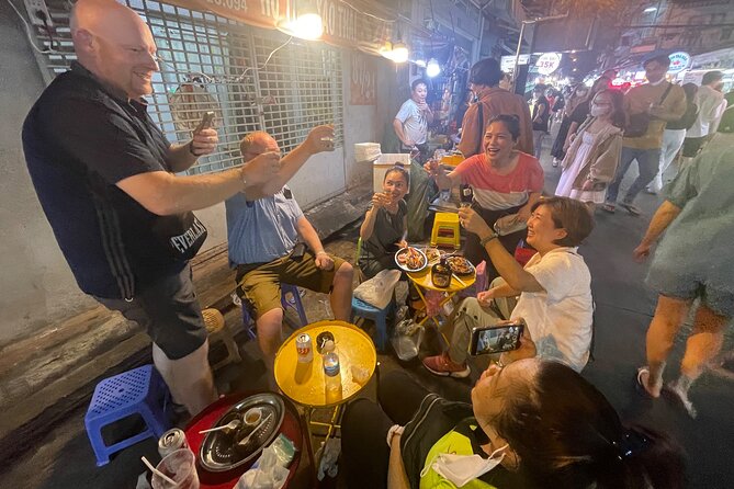 Saigon Night Craft Beer and Street Food By Scooter and motorbike - Stop 3: Ho Thi Ky Flower Market for a visual break between eats