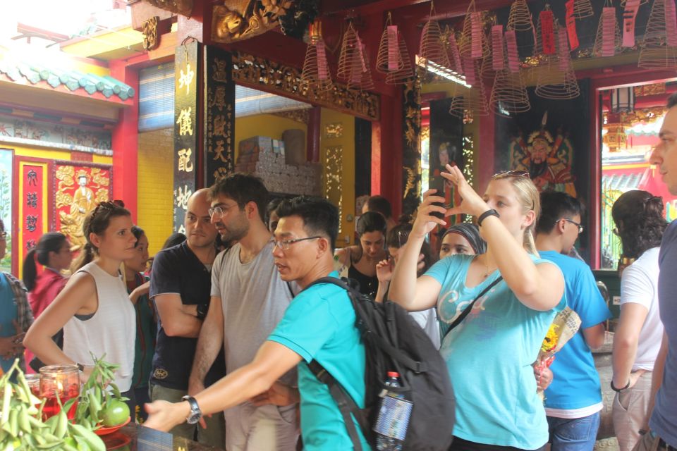Saigon: Private Half-Day Car Tour of Ho Chi Minh City - Private car details that genuinely matter (heat, time, and pacing)
