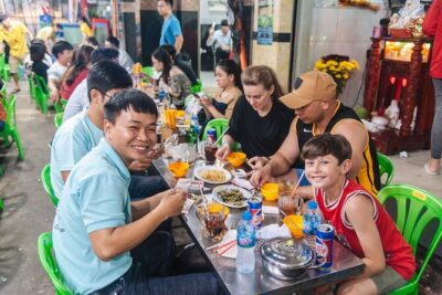 Saigon Sightseeing & Street Food Tour By scooter with Student - Meeting point in District 1 and the ride setup