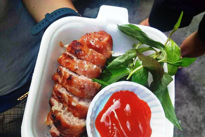 Saigon Street Food & Hidden Alleys by Scooter – 7/9/12 Tastings - Scooter-first Saigon: why this format beats a normal food crawl
