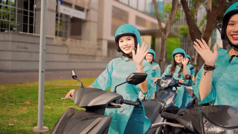 Saigon: Street Food Tasting & Sightseeing Tour by Motorbike - The “local only” food plan: 7 vs 12 tastings and how to choose
