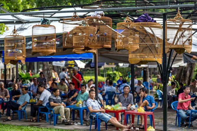 Small group Saigon Inside Out by Motorbike for 3 Hours - Guides, safety, and the comfort factor you should actually care about