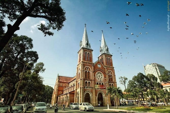 The Best of Saigon: Private City Tour (Flexible Day & Half-Day) - Saigon Central Post Office: architecture plus a quick taste of the area