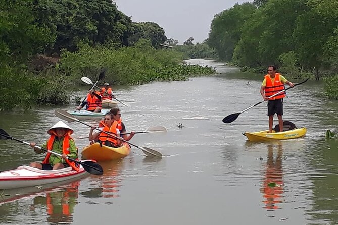 Two -day Journey Off the Beaten Path for a True Mekong Adventure - Day 2: Dawn kayak and the Cai Be Floating Market moment