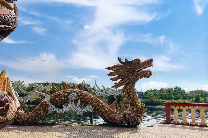 VIP Tour in Dragon Floating Temple sightseeing by SpeedBoat - Binh Quoi Village on foot: fresh air and a slower pace